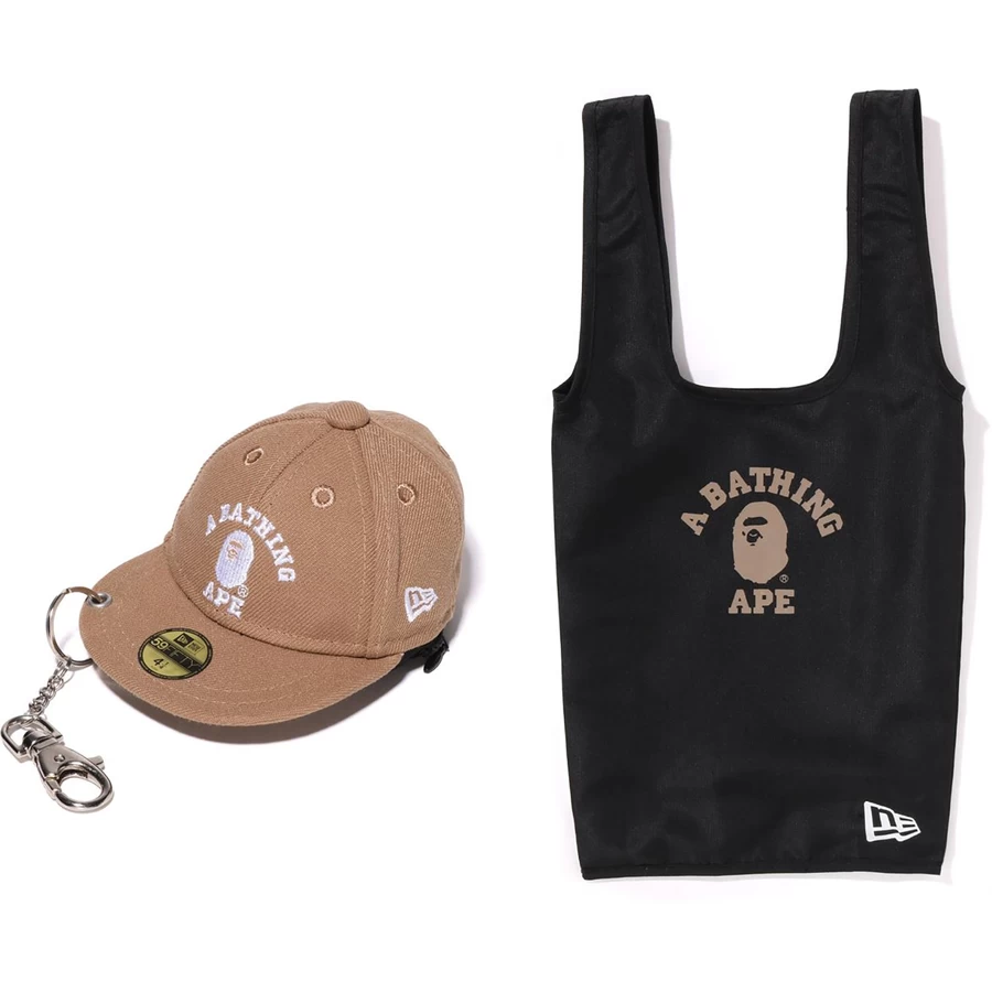 Bape COLLEGE NEW ERA CAP KEYCHAIN ECO BAG