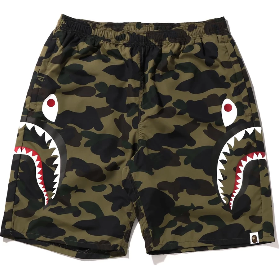 Bape 1ST CAMO SIDE SHARK BEACH SHORTS MENS